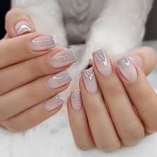 ✨ Uñas acrílicas perfectas en salón de belleza profesional